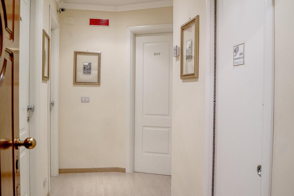 Booking House Rom Exteriör bild