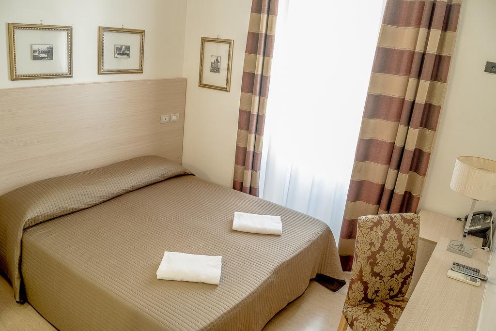 Booking House Rom Exteriör bild
