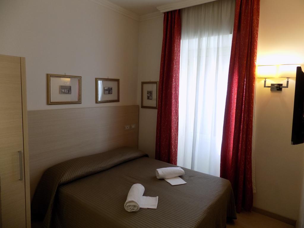 Booking House Rom Exteriör bild