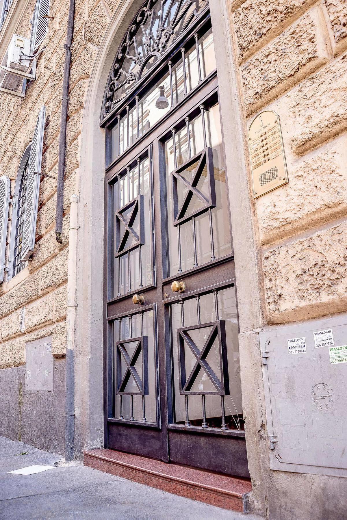 Booking House Rom Exteriör bild